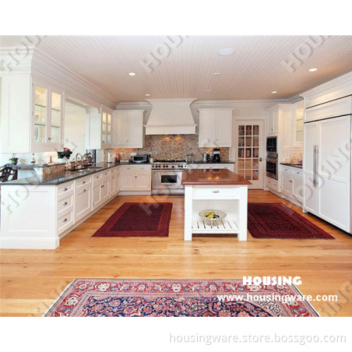 Quartz Countertop, White Solid Wood Kitchen Cabinet